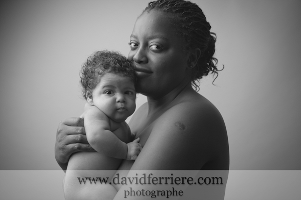 20110503-david-ferriere-photographe-rennes-portrait-bebe-enfant-jeune-maman
