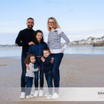 Un portrait de famille sur la plage du Sillon à Saint Malo